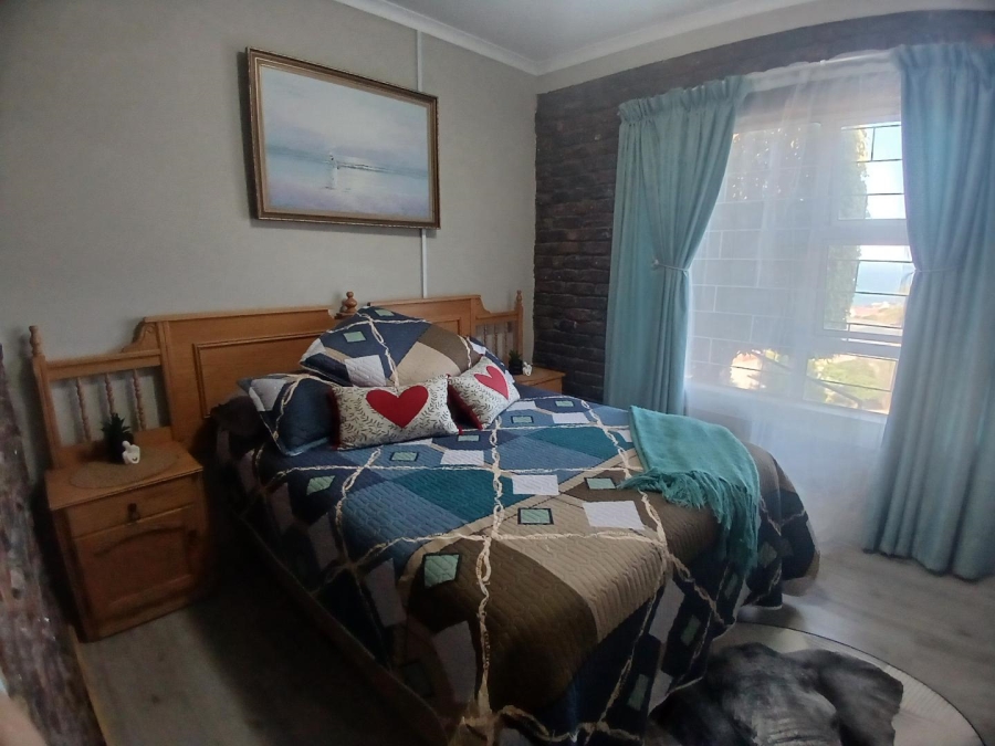 3 Bedroom Property for Sale in Dana Bay Western Cape